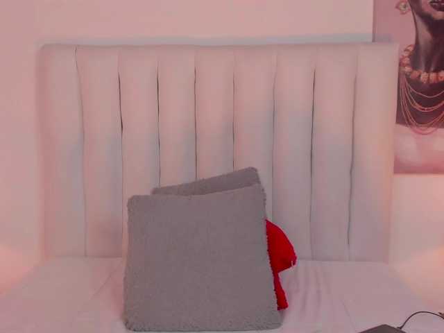 victoriaqueen2 live cam on BongaCams