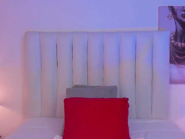 victoriaqueen2 live cam on BongaCams
