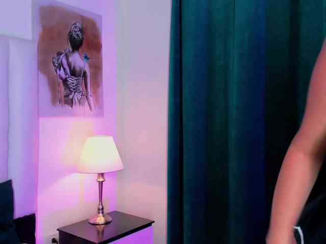 victoriaqueen2