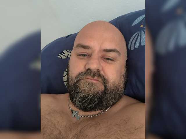 Lomles1 live cam preview