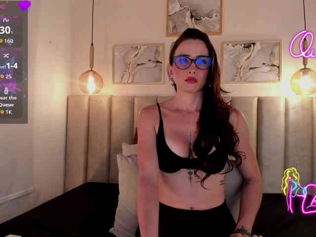 tamara-kisses