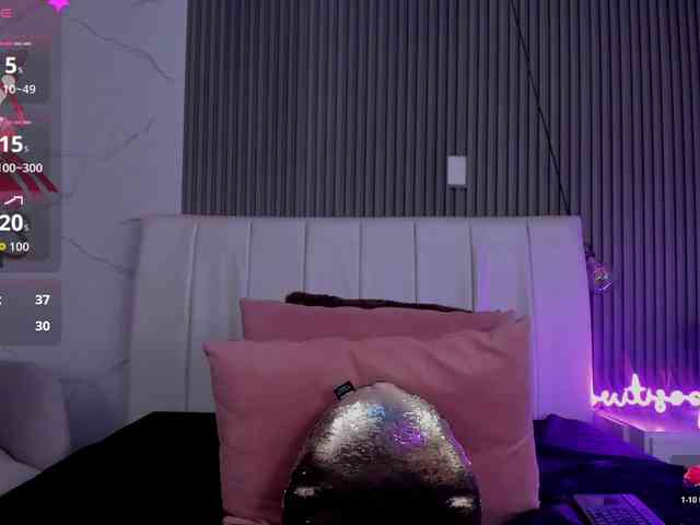 tamara-kisses webcam