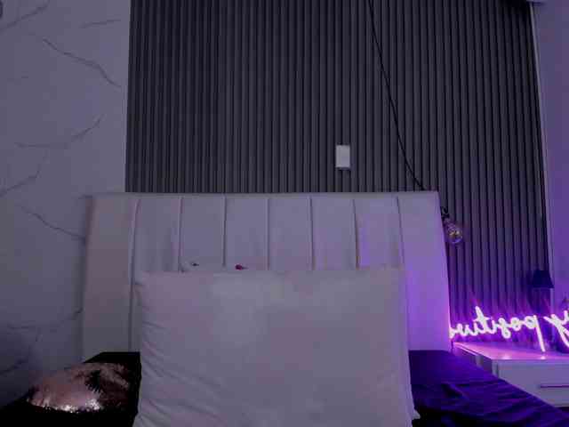 tamara-kisses webcam