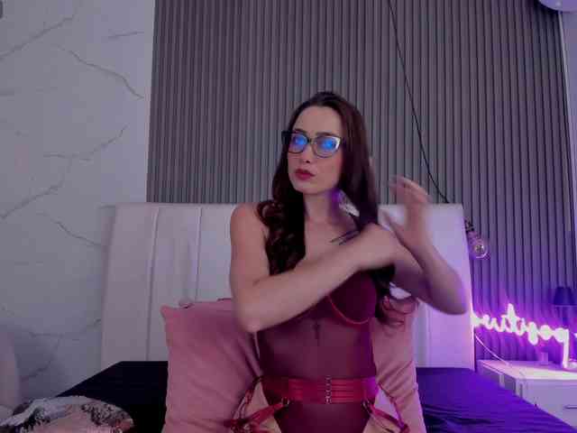 tamara-kisses webcam