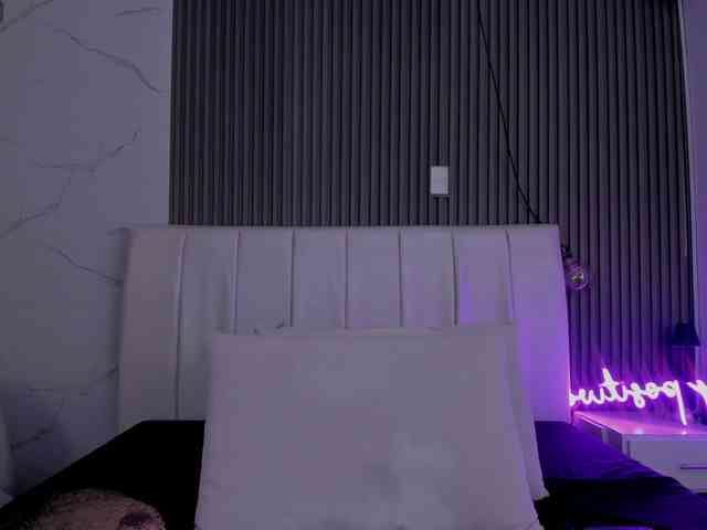 tamara-kisses webcam