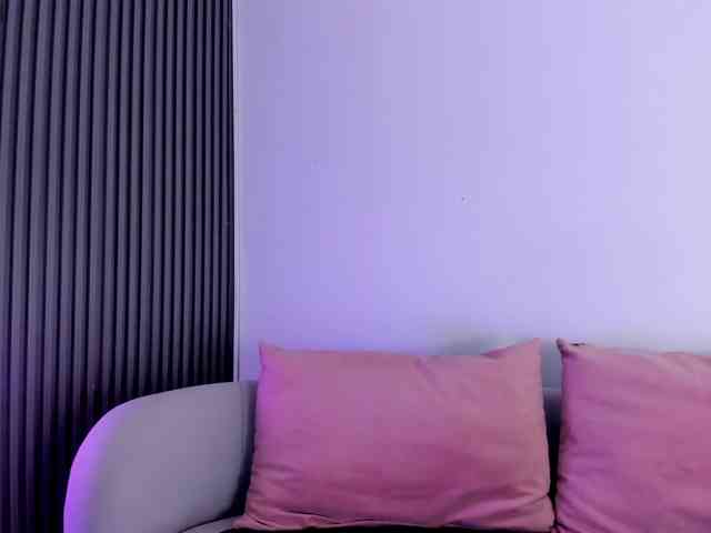 tamara-kisses webcam