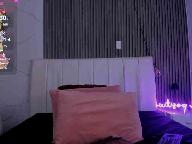 tamara-kisses webcam