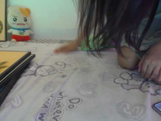 Meme-Miuu live cam on BongaCams
