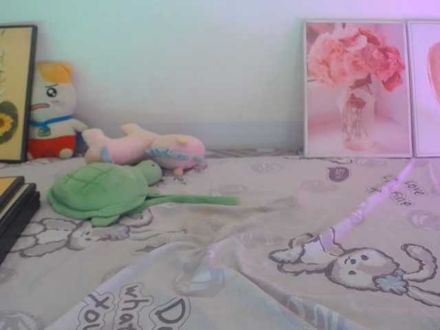Meme-Miuu live cam on BongaCams
