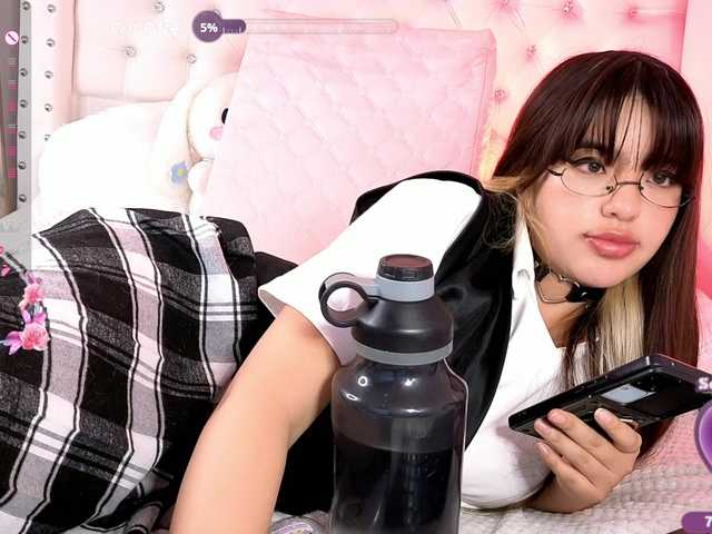 Hikikodolll live cam on BongaCams