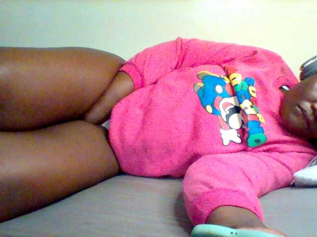Sexxy-slim-honey live webcam show