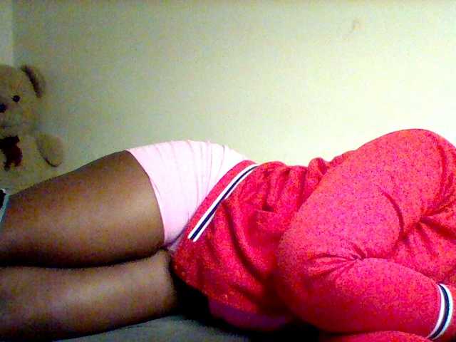 sexxy-slim-honey cam belle