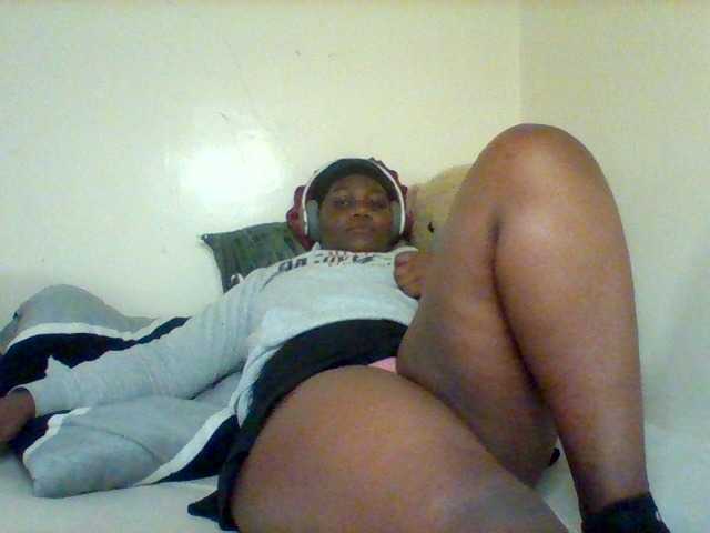 Sexxy-slim-honey