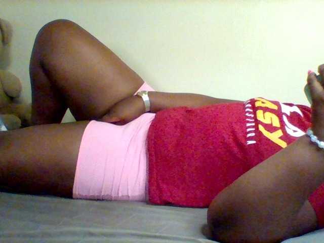 Sexxy-slim-honey live cam on BongaCams