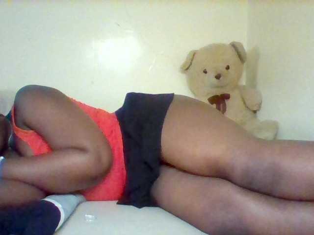 Sexxy-slim-honey live cam on BongaCams