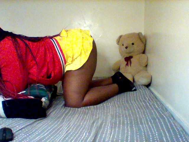 Sexxy-slim-honey live cam on BongaCams