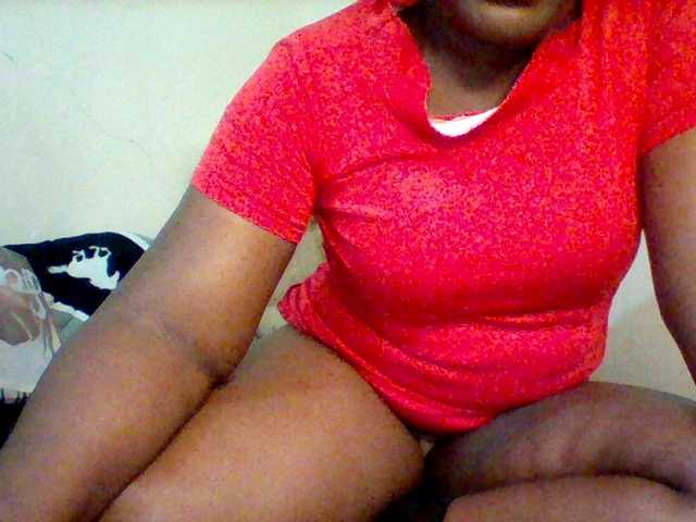 Sexxy-slim-honey live cam preview