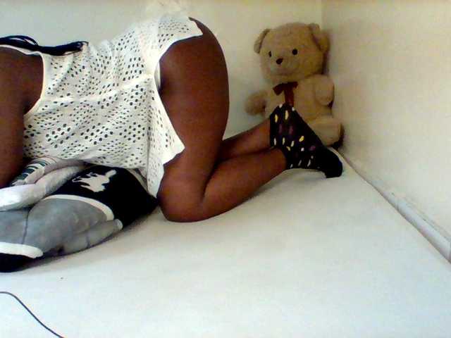 Sexxy-slim-honey