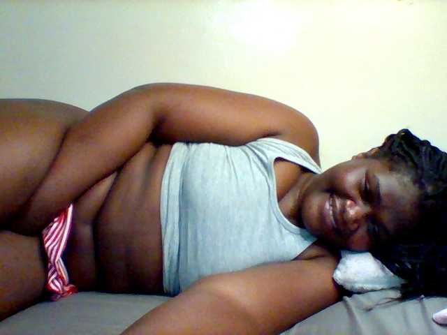 Sexxy-slim-honey live webcam show