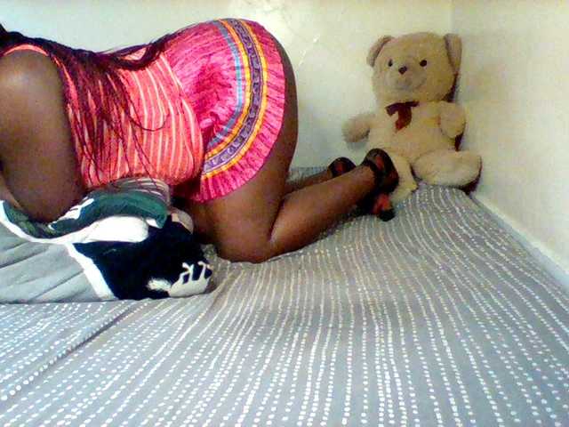 Sexxy-slim-honey