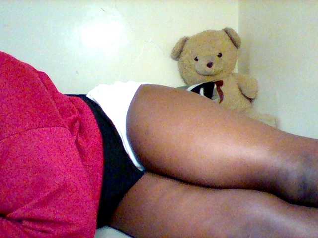 Sexxy-slim-honey live cam on UnifiedCams