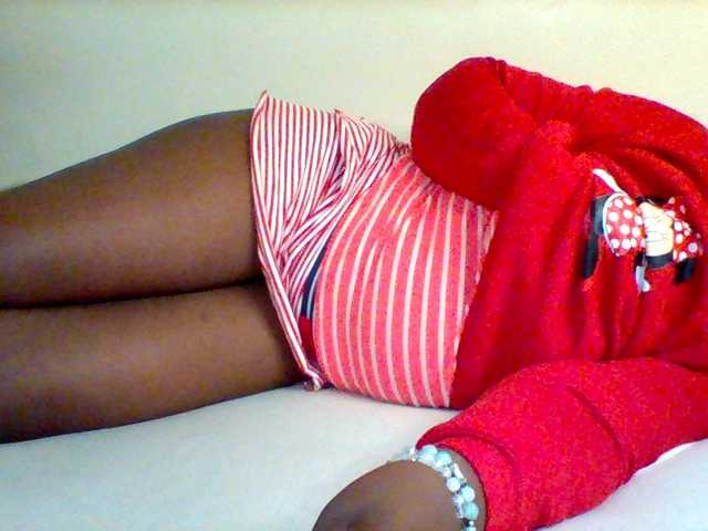 Sexxy-slim-honey