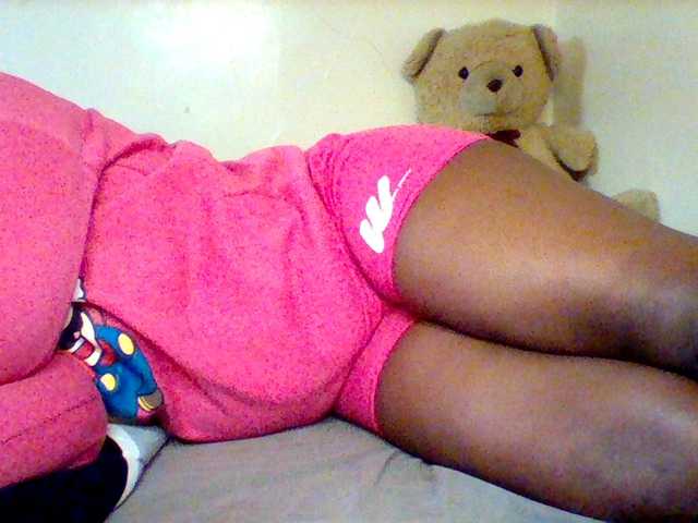 sexxy-slim-honey cam belle