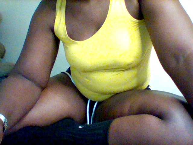 Sexxy-slim-honey live cam on BongaCams