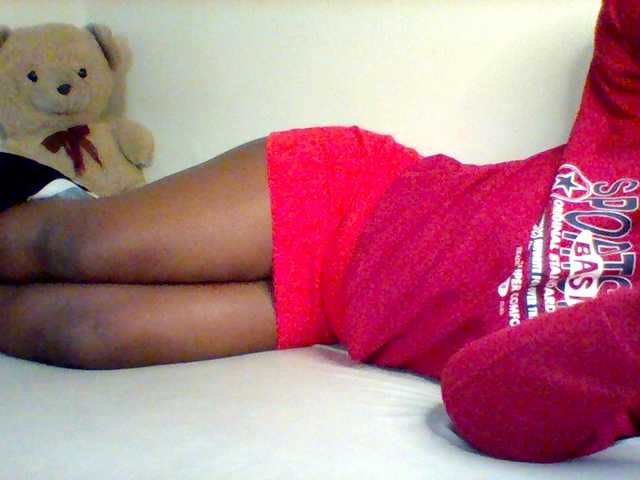 Sexxy-slim-honey live cam on BongaCams