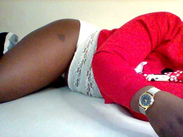 Sexxy-slim-honey