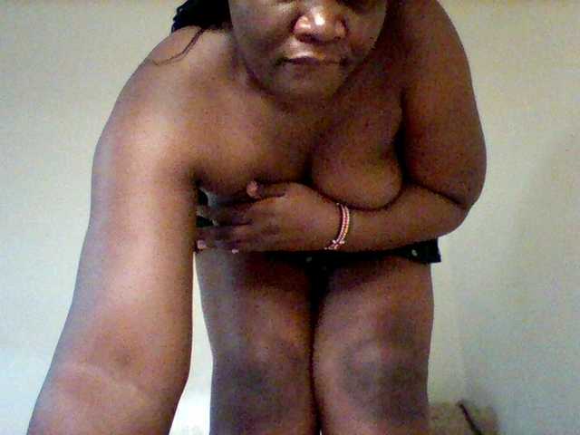 Sexxy-slim-honey