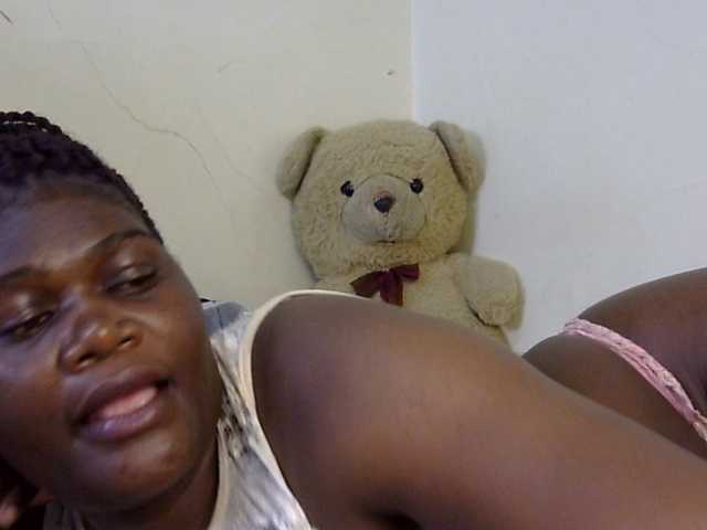 Sexxy-slim-honey live cam preview