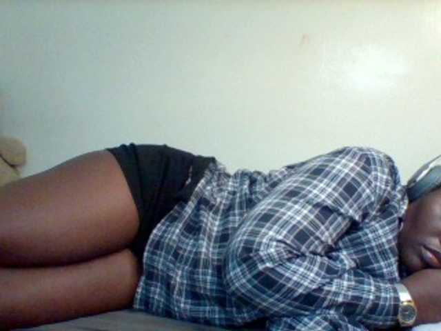 Sexxy-slim-honey