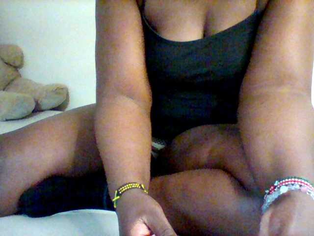 Sexxy-slim-honey
