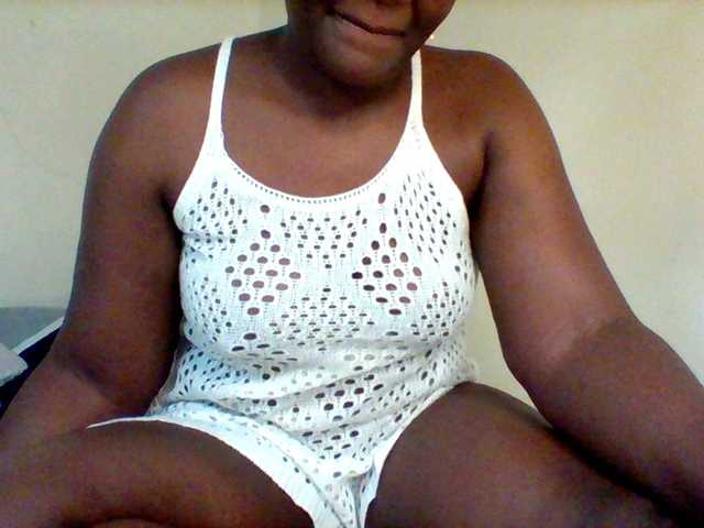 Sexxy-slim-honey