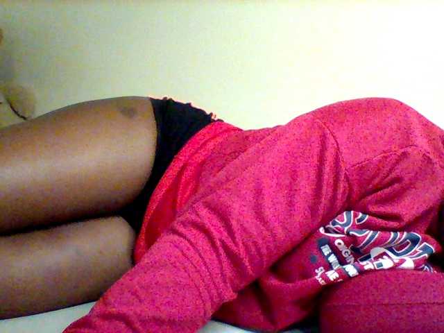 Sexxy-slim-honey live cam on BongaCams