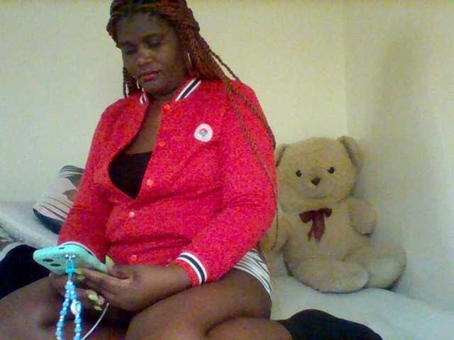 Sexxy-slim-honey
