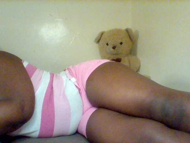 Sexxy-slim-honey live cam on BongaCams