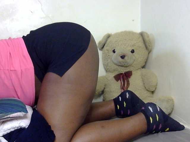 Sexxy-slim-honey