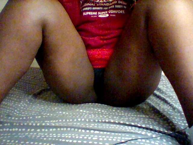 Sexxy-slim-honey live cam on BongaCams