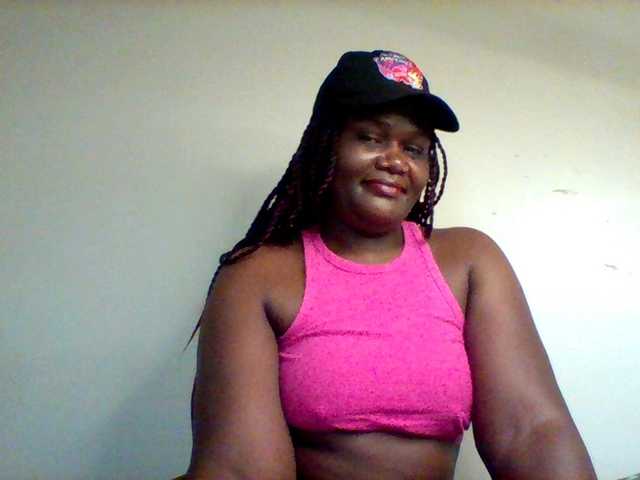 Sexxy-slim-honey live cam on BongaCams