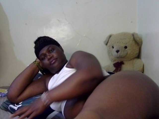 Sexxy-slim-honey