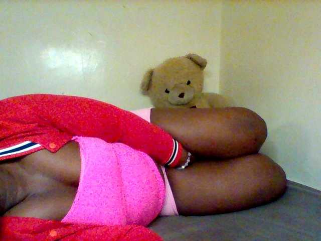 Sexxy-slim-honey live cam on BongaCams