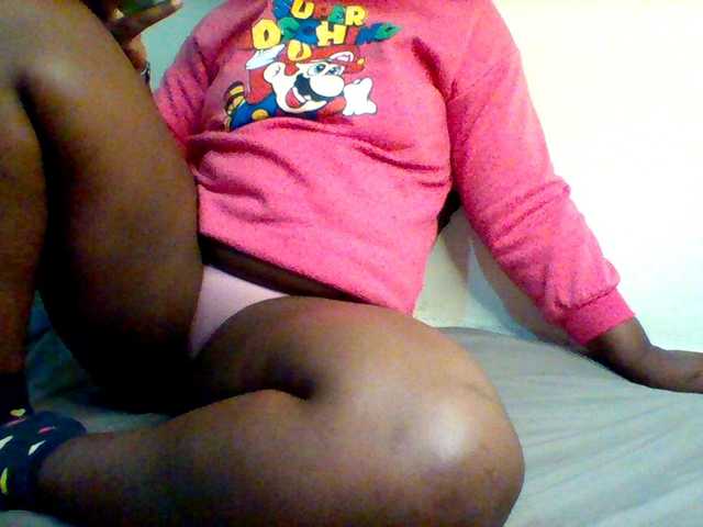 Sexxy-slim-honey live cam on BongaCams