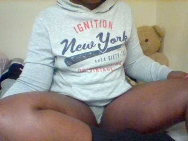Sexxy-slim-honey