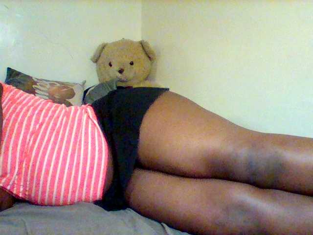 Sexxy-slim-honey live cam on BongaCams