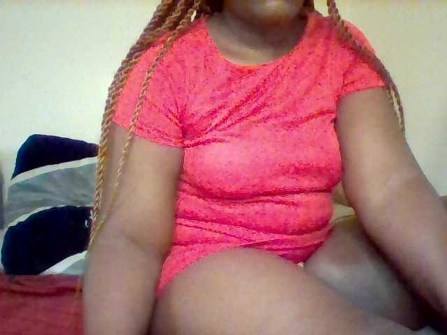 Sexxy-slim-honey live cam on BongaCams