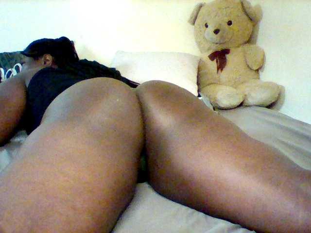 Sexxy-slim-honey live webcam show
