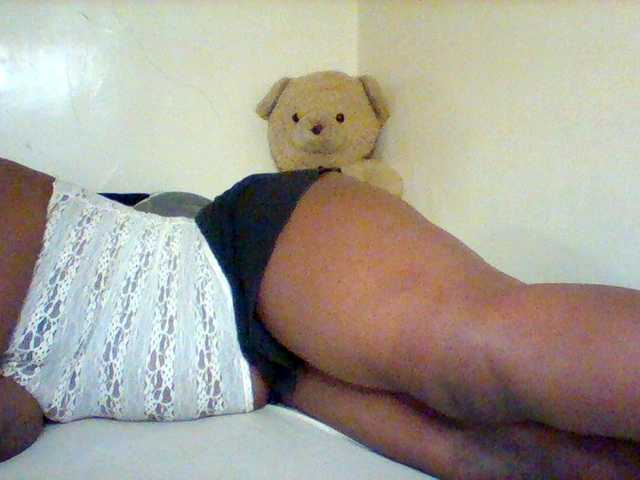 Sexxy-slim-honey live cam on BongaCams