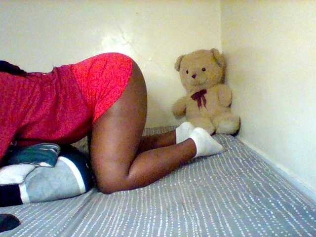 Sexxy-slim-honey live cam on BongaCams